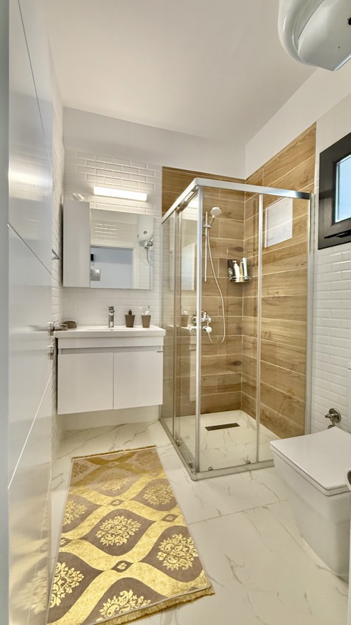 Modern bathroom
